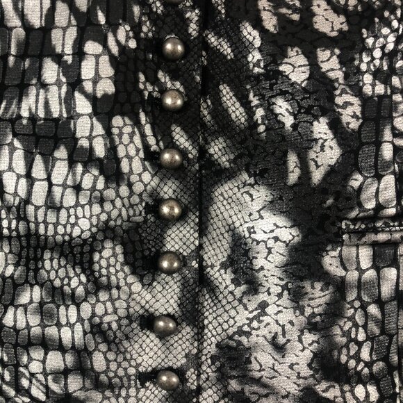 Chico's Jacket Womens Size 0 Silver Black Metallic Snake/ Allig Skin Snap Button - Picture 5 of 14